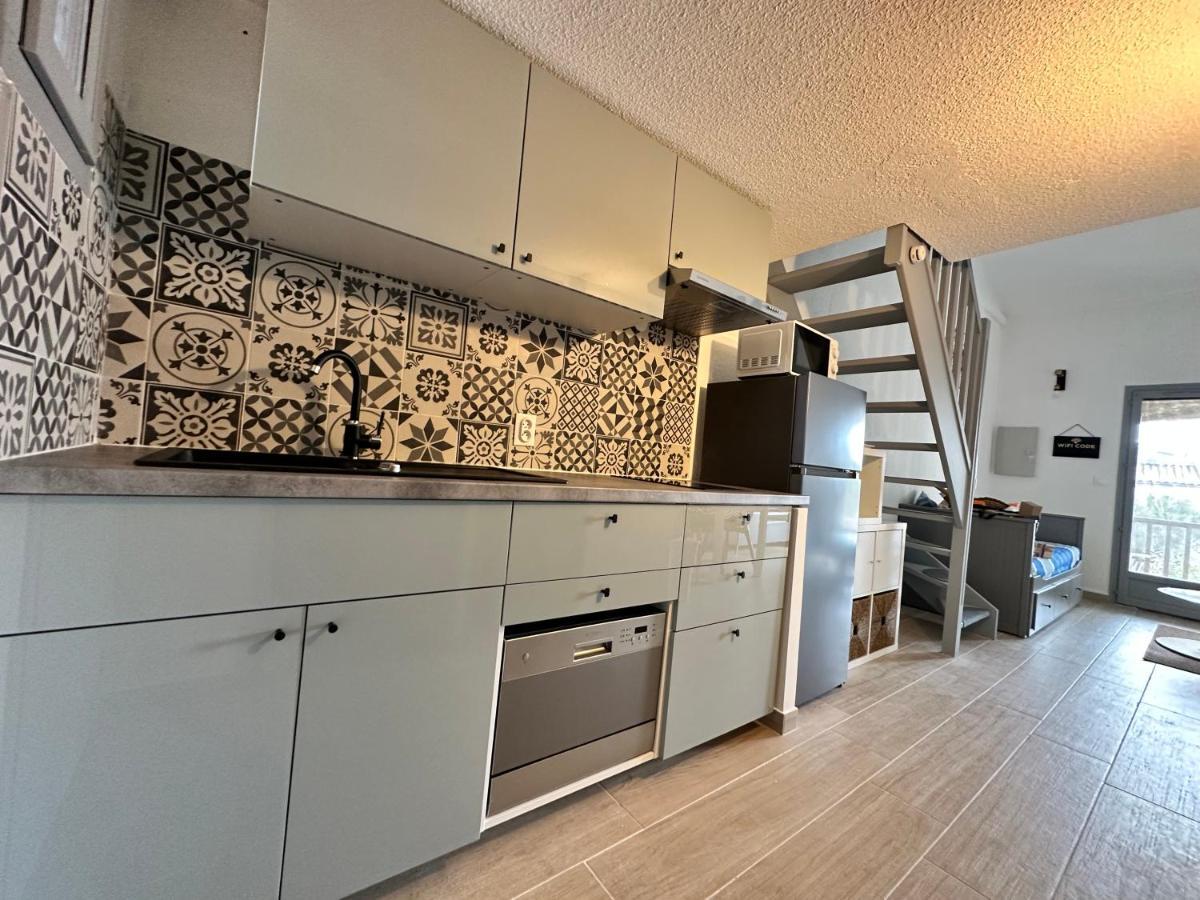 Appartement Duplex 4Pers Climatise - Locations Vld Camargue Saintes-Maries-de-la-Mer Bagian luar foto