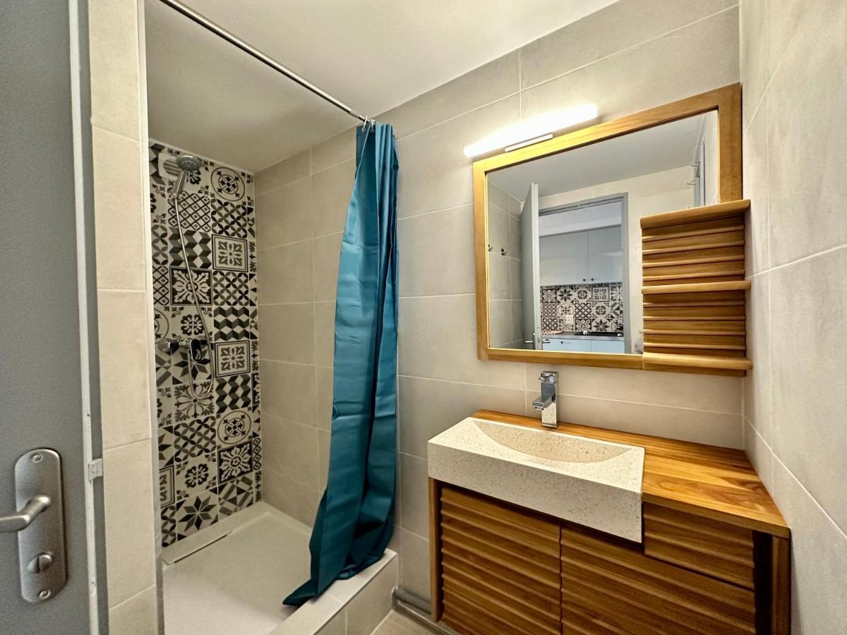 Appartement Duplex 4Pers Climatise - Locations Vld Camargue Saintes-Maries-de-la-Mer Bagian luar foto