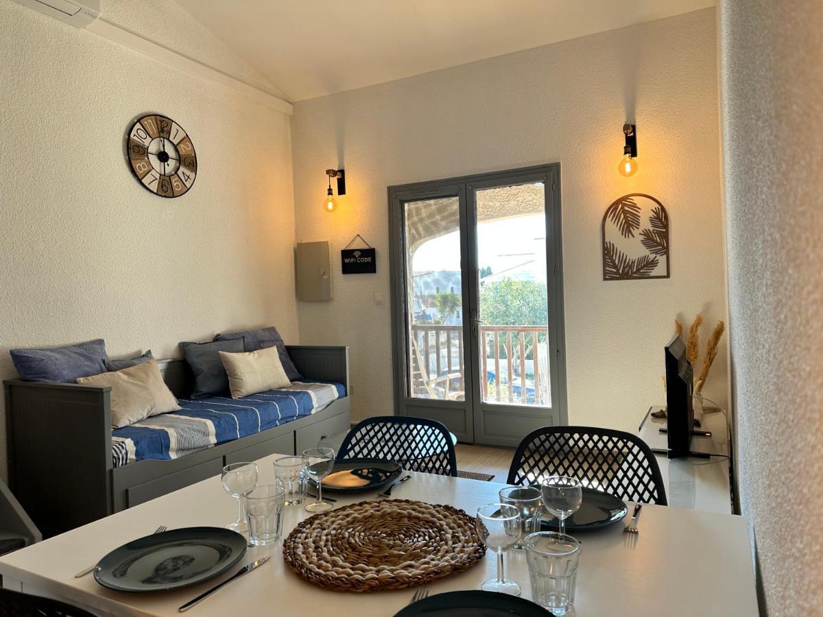 Appartement Duplex 4Pers Climatise - Locations Vld Camargue Saintes-Maries-de-la-Mer Bagian luar foto