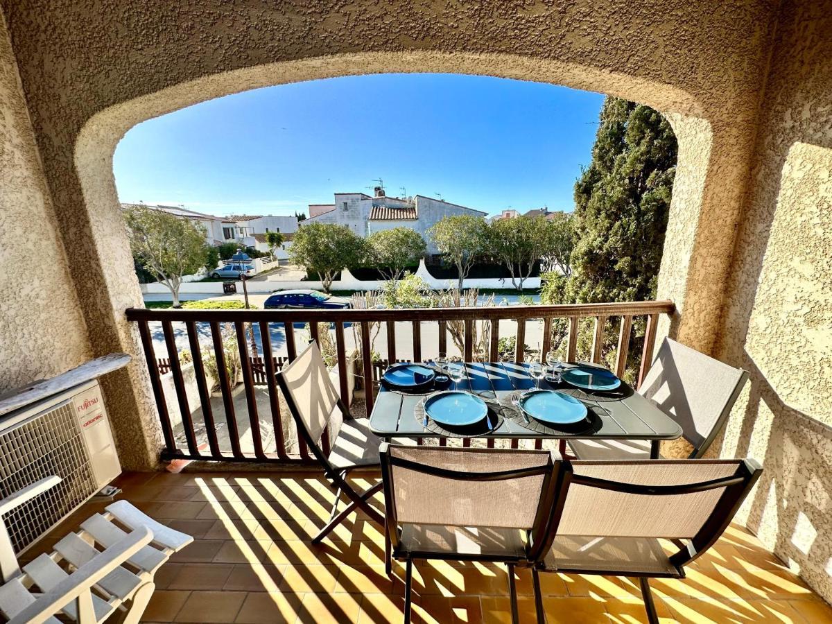 Appartement Duplex 4Pers Climatise - Locations Vld Camargue Saintes-Maries-de-la-Mer Bagian luar foto